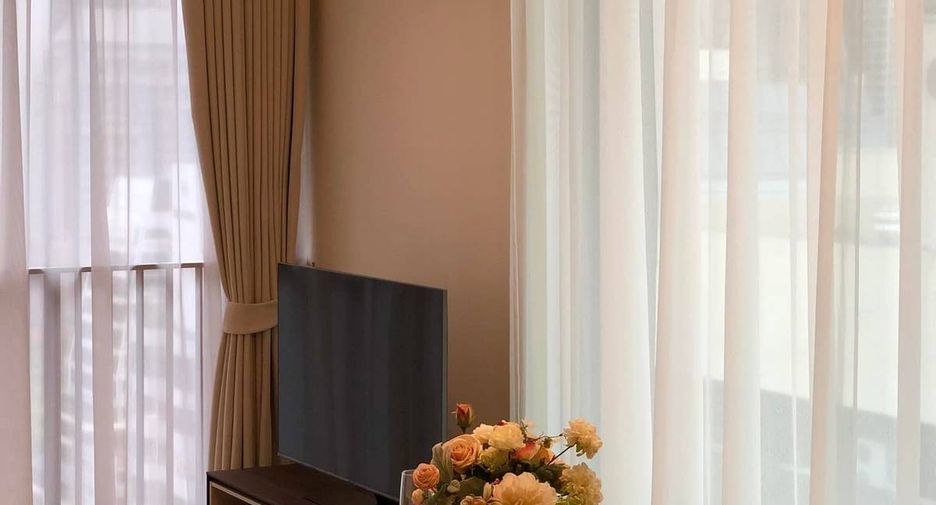 Wohnung zur Miete mit 2 Zimmer in Pathum Wan, Bangkok