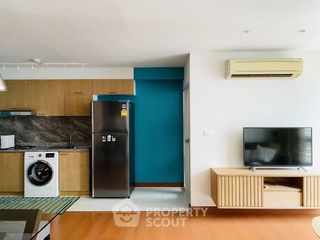 For rent 1 bed condo in Yan Nawa, Bangkok