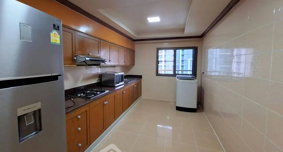 Apartment zur Miete mit 3 Zimmer in Watthana, Bangkok