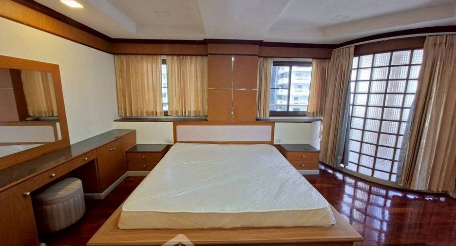 À louer 3 chambres appartement à Watthana, Bangkok