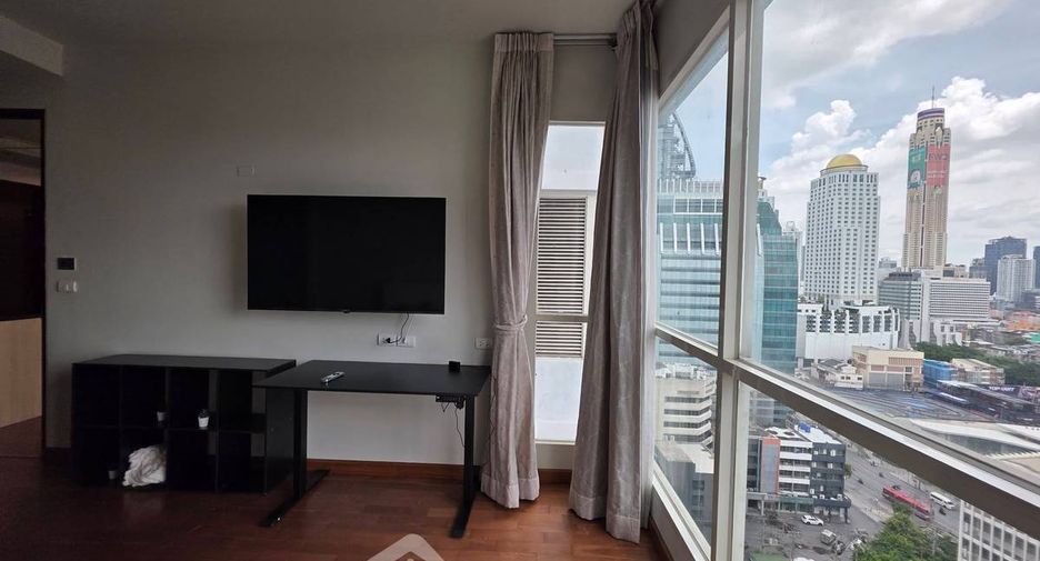 Wohnung zur Miete mit 1 Zimmer in Pathum Wan, Bangkok