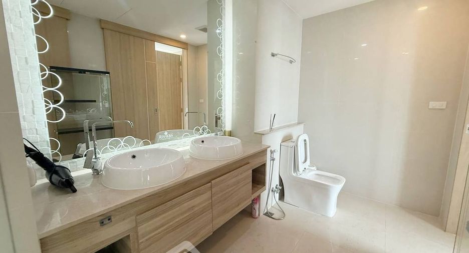 For rent 2 bedrooms condo in Jomtien, Pattaya