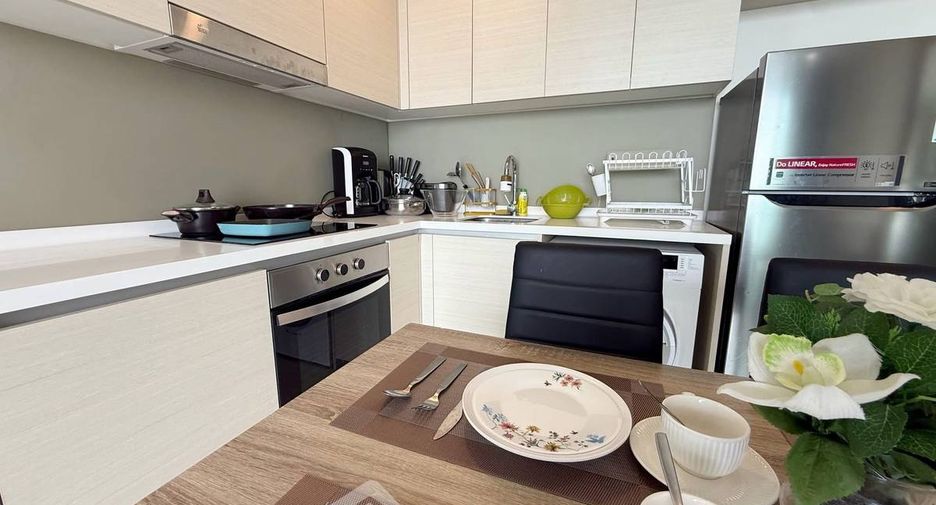 For rent 2 bedrooms condo in Jomtien, Pattaya