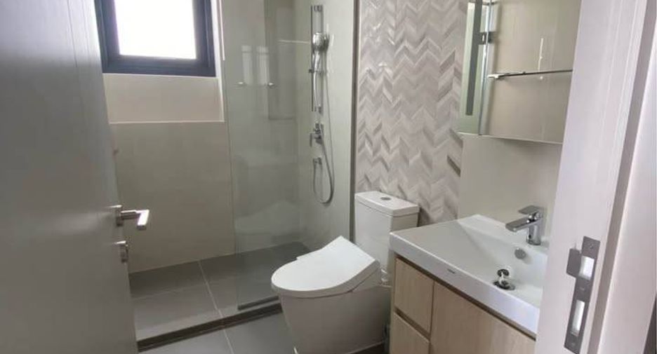 Condo en alquiler de 2 habitaciones en Khlong Toei, Bangkok