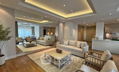 For rent 3 bedrooms apartment in Pathum Wan, Bangkok