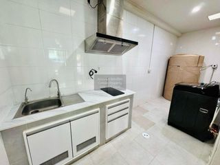 出租 3 卧室 联排别墅 在 Bang Phli, Samut Prakan