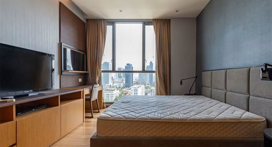 Condo en venta de 2 habitaciones en Khlong Toei, Bangkok