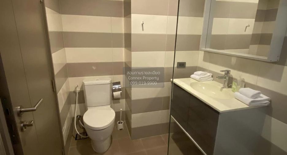 For rent 2 bedrooms condo in Watthana, Bangkok