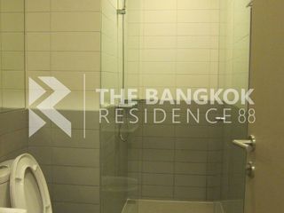 For rent 2 bedrooms condo in Phra Khanong, Bangkok