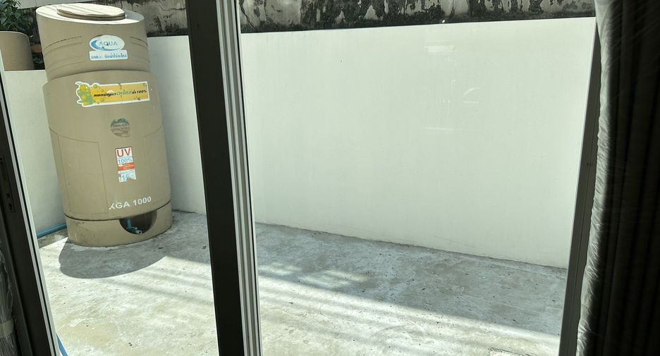 Reihenhaus zum Kauf mit 3 Zimmer in Bang Kapi, Bangkok