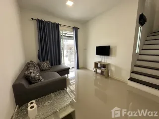 For rent 3 bedrooms townhouse in Mueang Chiang Mai, Chiang Mai
