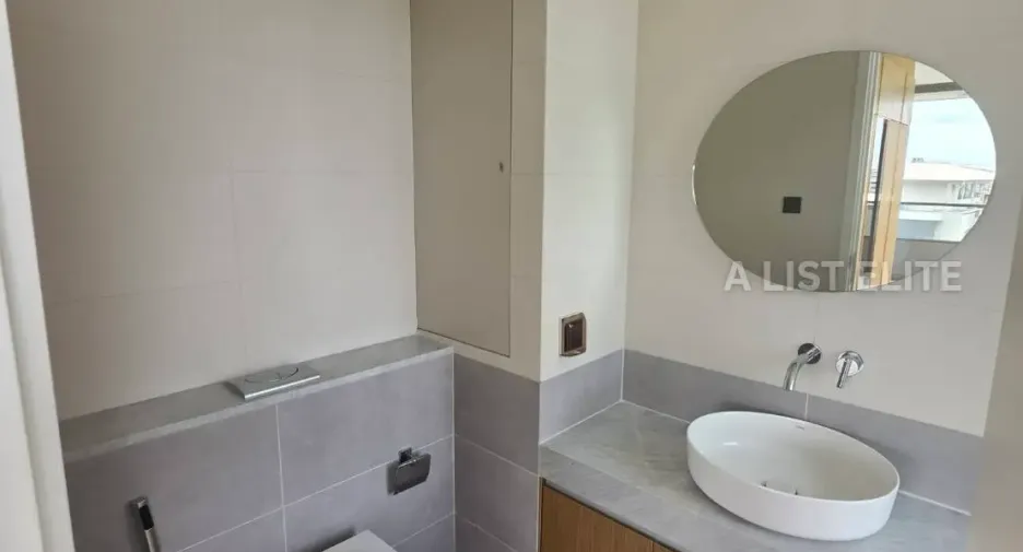 For sale 2 bedrooms condo in Watthana, Bangkok