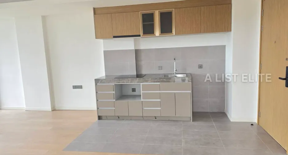 For sale 2 bedrooms condo in Watthana, Bangkok