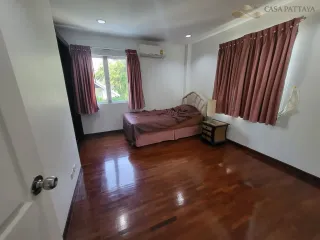 For sale 3 bedrooms villa in Bang Lamung, Chonburi