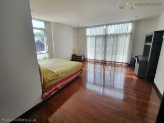 For sale 3 bedrooms villa in Bang Lamung, Chonburi