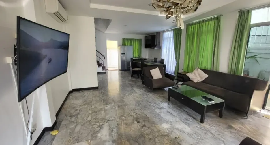 For sale 3 bedrooms villa in North Pattaya, Pattaya