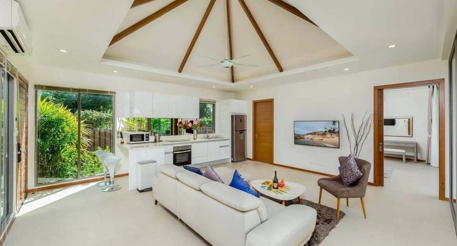 For rent 4 bedrooms villa in Mueang Phuket, Phuket
