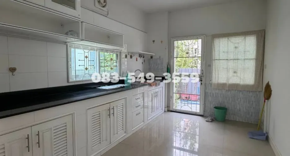 For rent 3 bedrooms house in Uthai, Phra Nakhon Si Ayutthaya