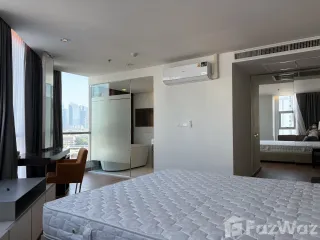 Condo en alquiler de 2 habitaciones en Sathon, Bangkok
