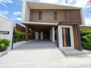 Haus zum Kauf mit 5 Zimmer in Bang Lamung, Chonburi