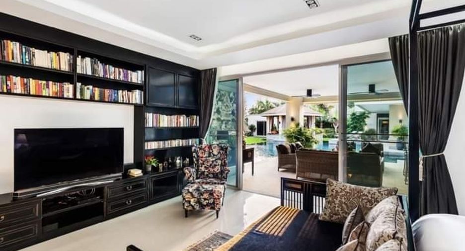 Haus zum Kauf mit 8 Zimmer in East Pattaya, Pattaya