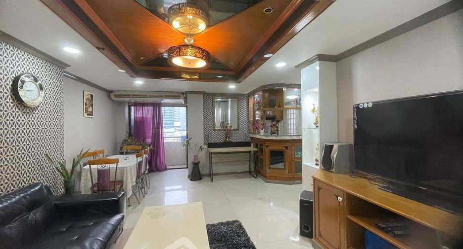 For rent and for sale 2 bedrooms condo in Pathum Wan, Bangkok