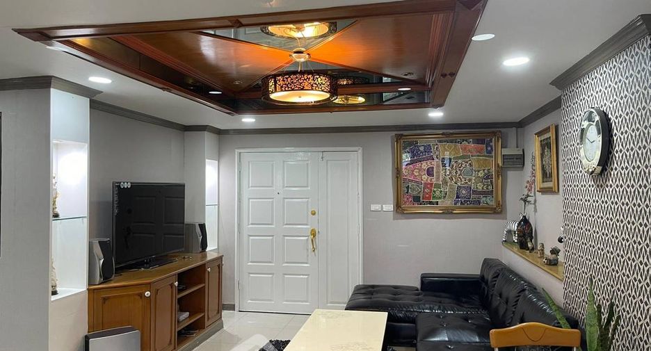 For rent and for sale 2 bedrooms condo in Pathum Wan, Bangkok