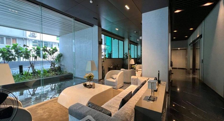 For sale 2 ベッドルーム condo in Watthana, Bangkok