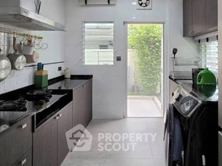 For sale 4 bedrooms house in Bang Khen, Bangkok