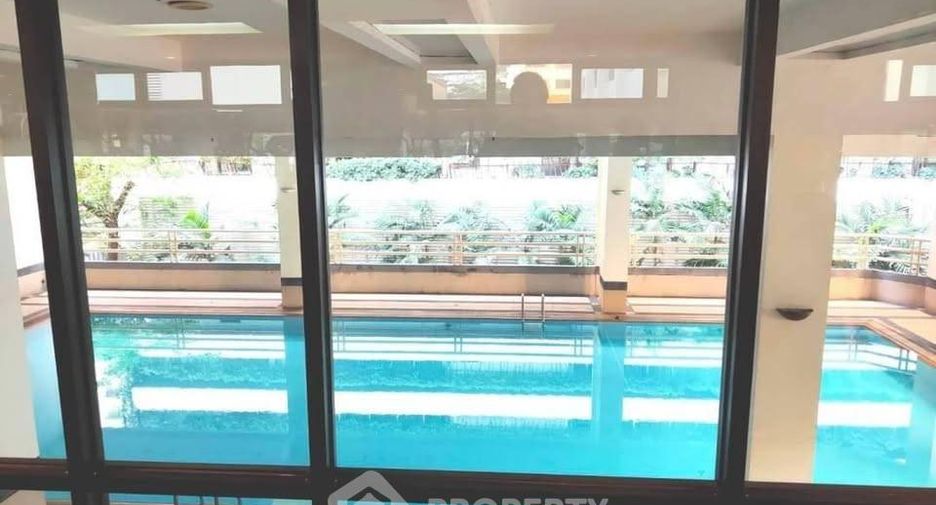 For rent 2 ベッドルーム condo in Pathum Wan, Bangkok