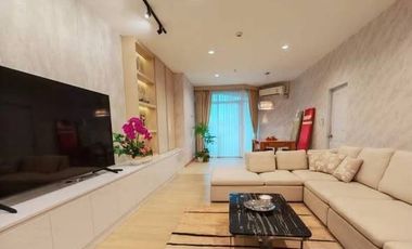 For rent 3 bedrooms condo in Sathon, Bangkok