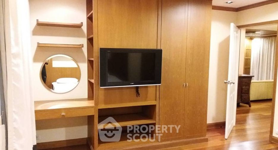 Condo en alquiler de 2 habitaciones en Phaya Thai, Bangkok