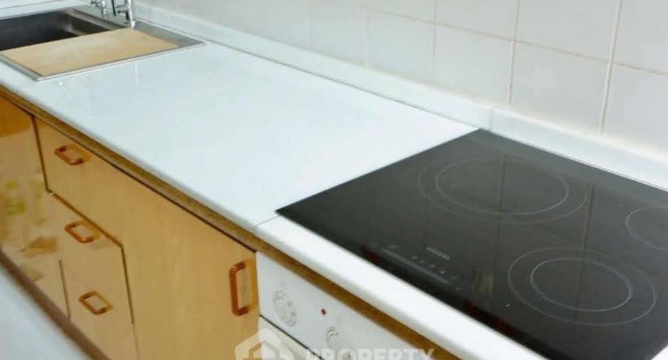 Condo en alquiler de 2 habitaciones en Watthana, Bangkok