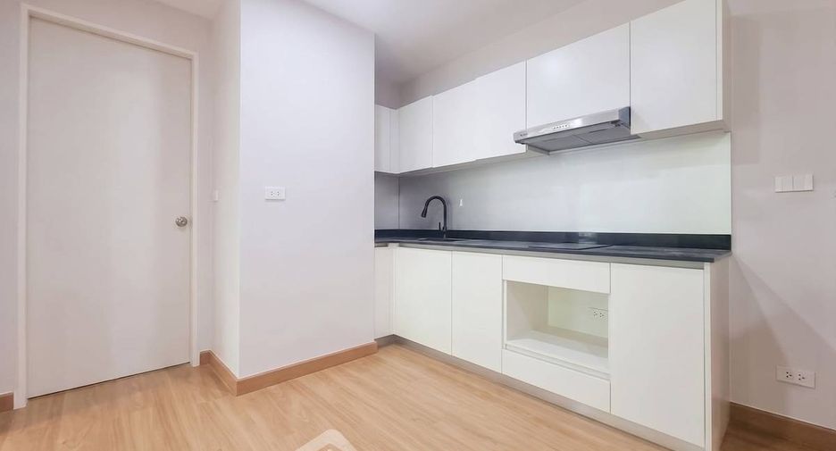 For sale 1 bed condo in Khlong Toei, Bangkok