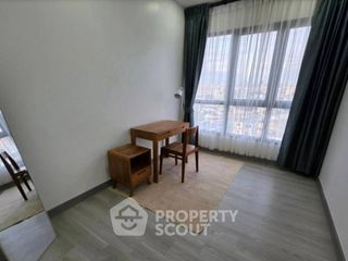 Аренда 2 спальни кондо в Кхлонг Сан, Бангкок