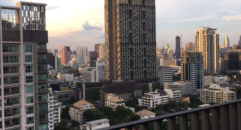 For sale 1 bed condo in Sathon, Bangkok