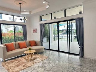 For sale 3 bedrooms house in Na Jomtien, Pattaya