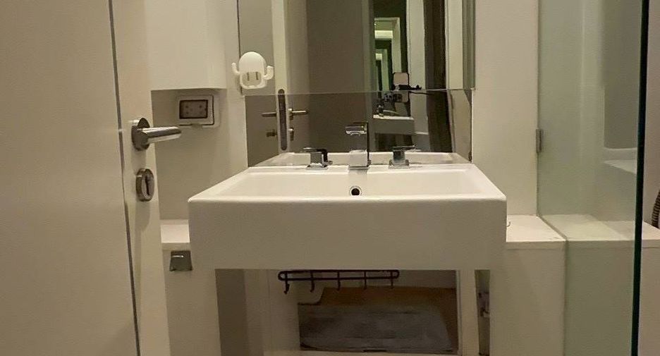 Продажа 1 кровать кондо в Чатучак, Бангкок