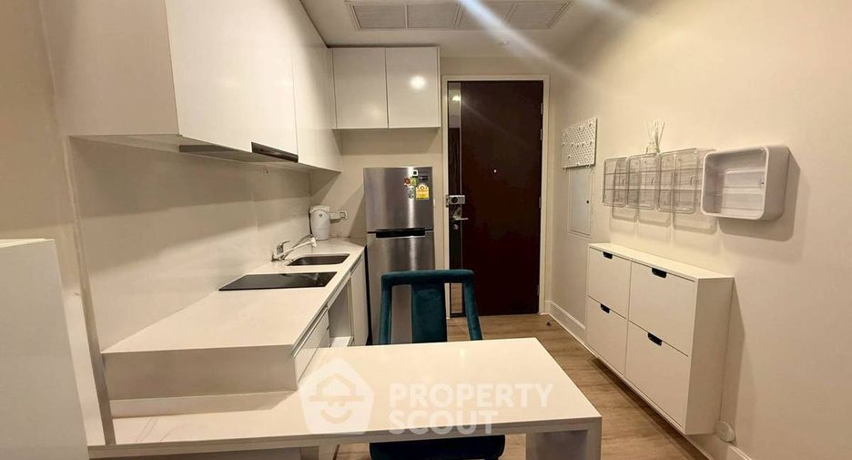 Продажа 1 кровать кондо в Чатучак, Бангкок