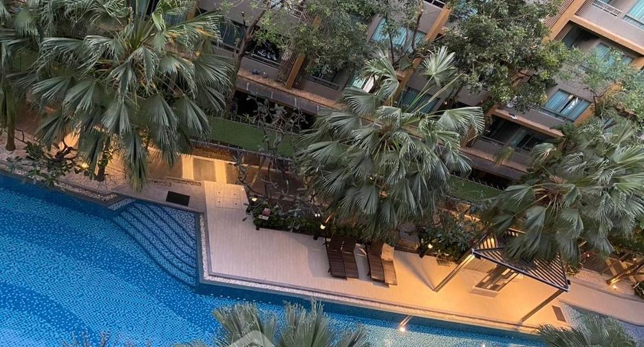 For sale 1 Beds condo in Huai Khwang, Bangkok