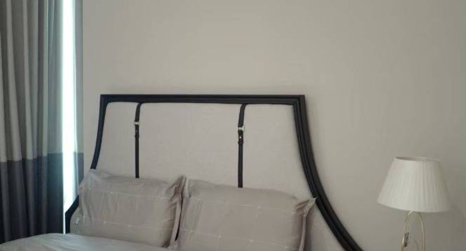 For sale 2 bedrooms condo in Khlong Toei, Bangkok