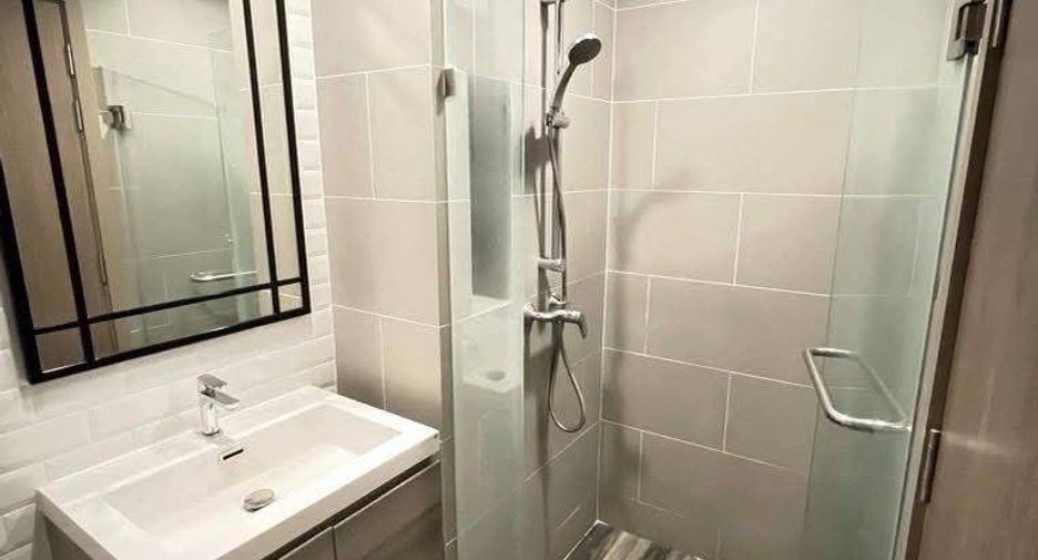 For sale 1 bed condo in Pathum Wan, Bangkok