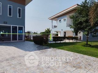 Casa en alquiler y en venta de 5 habitaciones en Bang Lamung, Chonburi