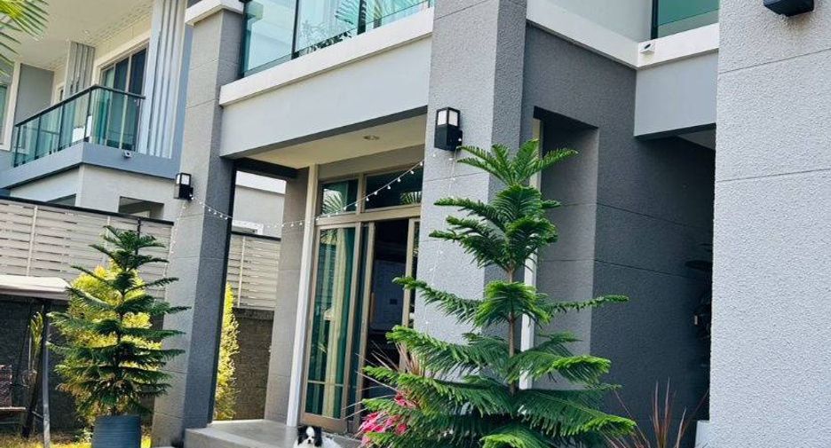 Haus zur Miete und zum Kauf mit 5 Zimmer in Saphan Sung, Bangkok