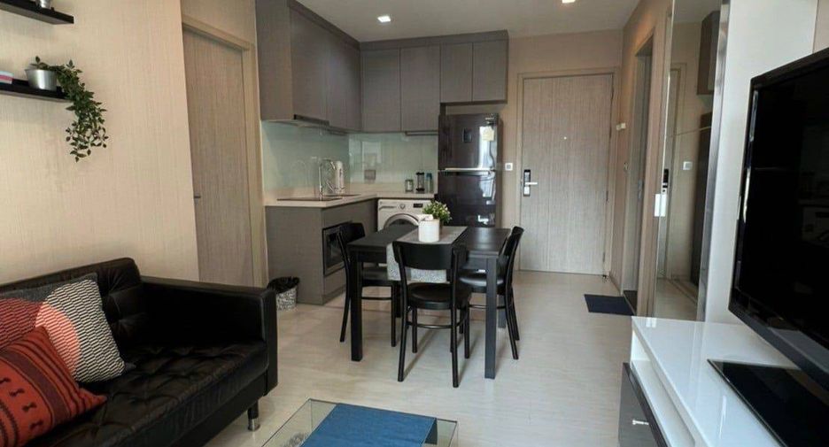Condo en alquiler y en venta de 2 habitaciones en Khlong Toei, Bangkok