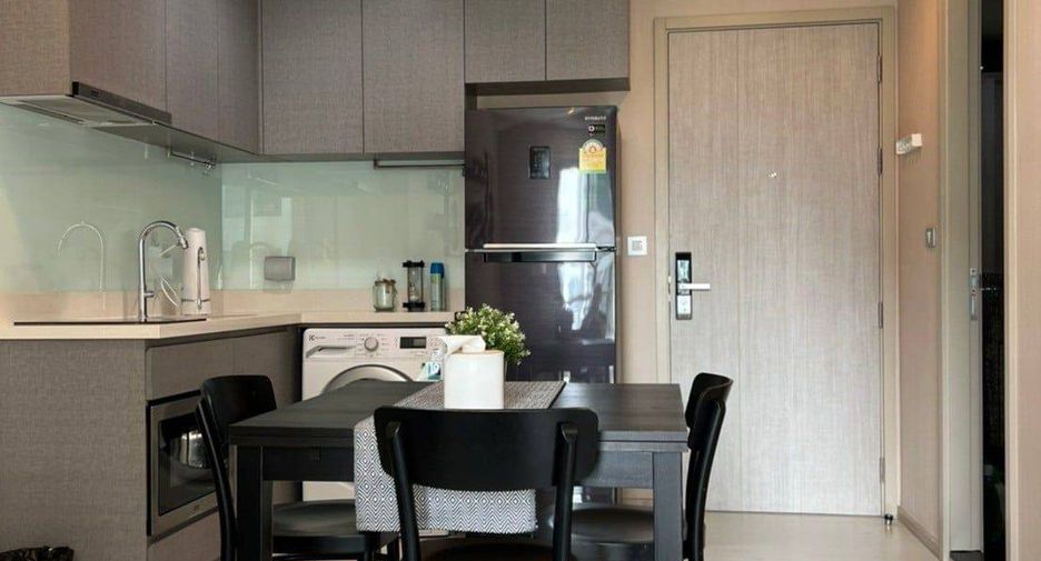 Condo en alquiler y en venta de 2 habitaciones en Khlong Toei, Bangkok