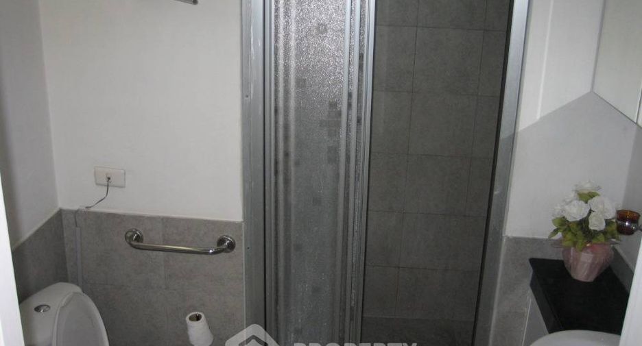 For sale 1 bed condo in Phaya Thai, Bangkok