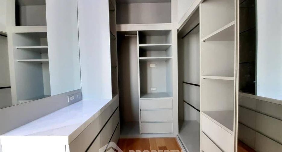 Condo en alquiler y en venta de 1 habitaciones en Khlong Toei, Bangkok