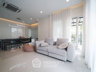 出租 和 出售 3 卧室 独立屋 在 Saphan Sung, 曼谷