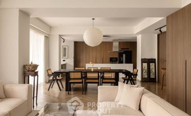 For sale 2 bedrooms condo in Khlong Toei, Bangkok